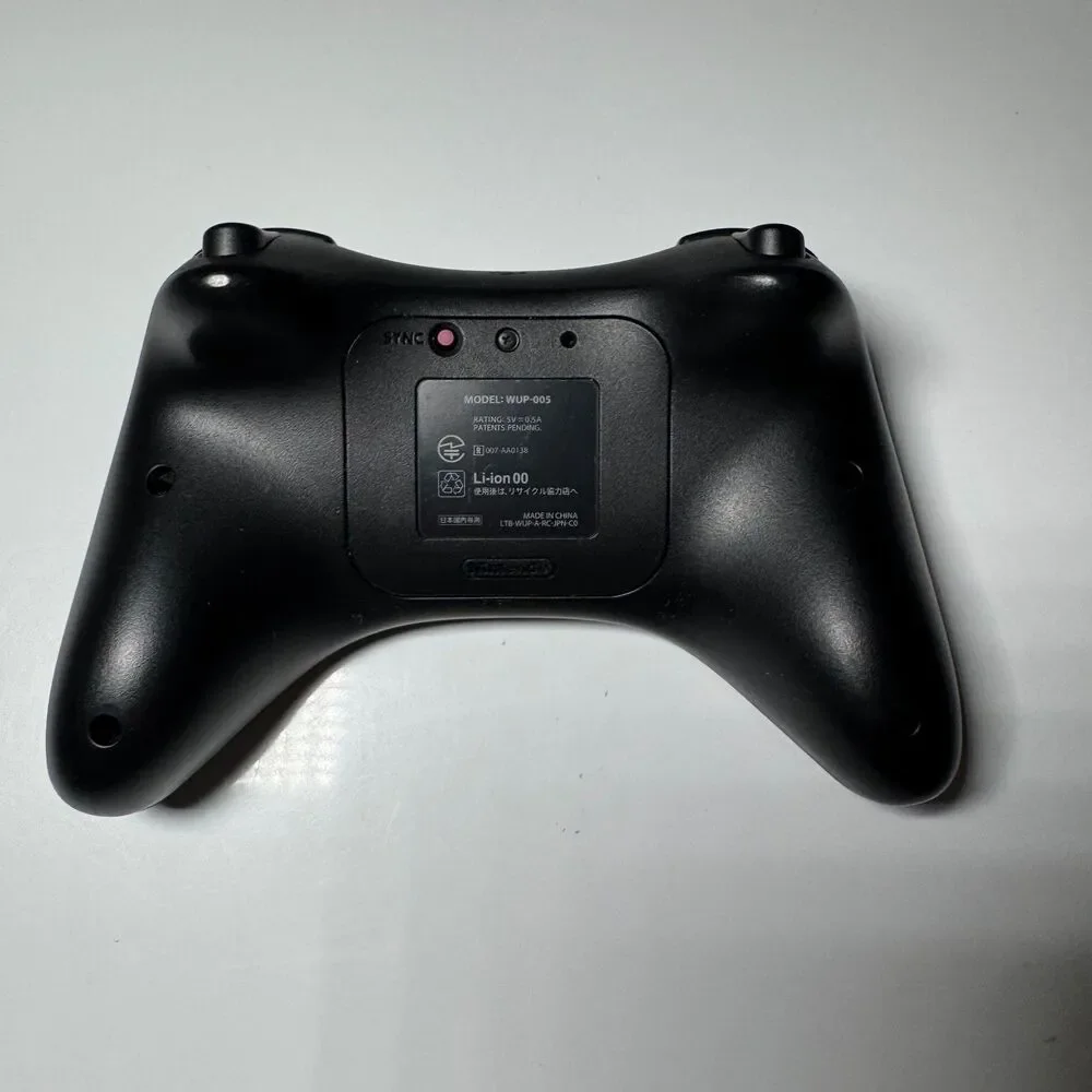 Nintendo Wii U Pro Black Wireless Controller And Charger Official OEM WUP-005